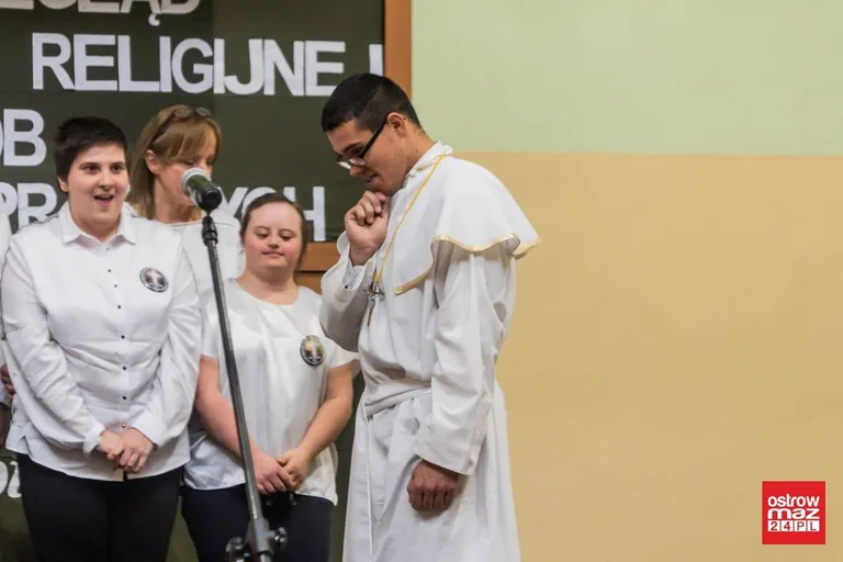 Przegląd Twórczości Religijnej Osób Niepełnosprawnych (zdjęcia, wideo)