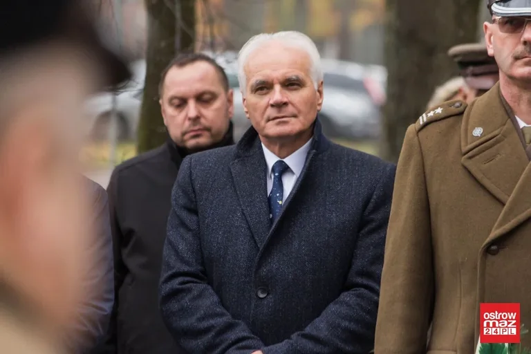 Uroczystości niepodległościowe w Komorowie (zdjęcia)