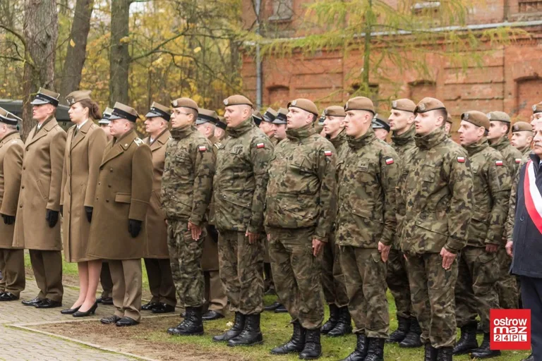 Uroczystości niepodległościowe w Komorowie (zdjęcia)