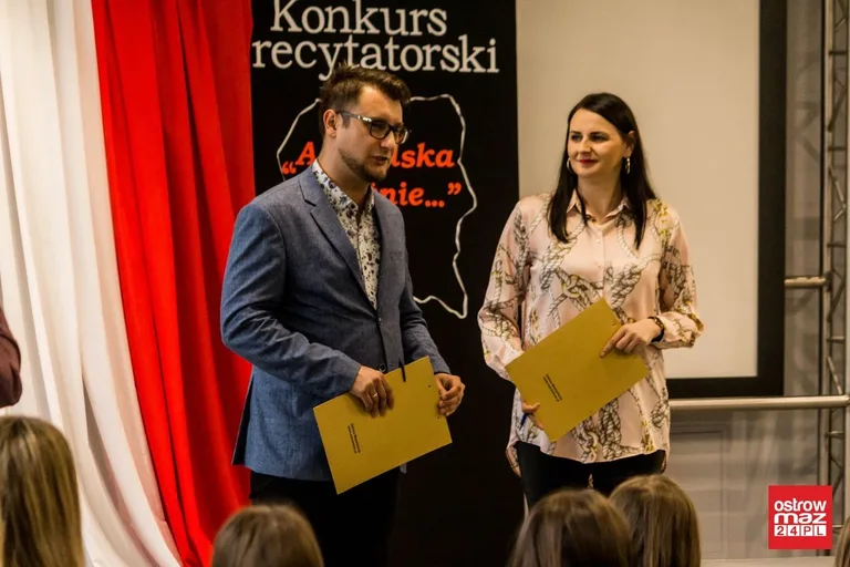 Konkurs recytatorski w starej elektrowni (zdjęcia, wideo)
