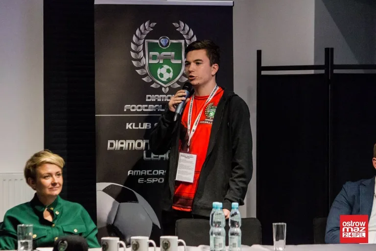 Amatorska liga e-sportowa powstała w Ostrowi Mazowieckiej (zdjęcia, wideo)