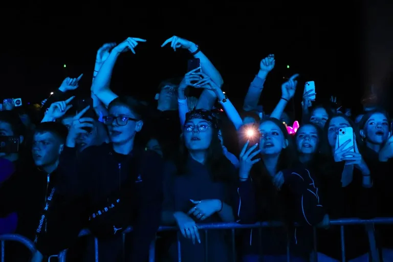 Pierwszy dzień Dni Ostrowi przyciągnął tłumy. Kizo dał największy koncert (zdjęcia)