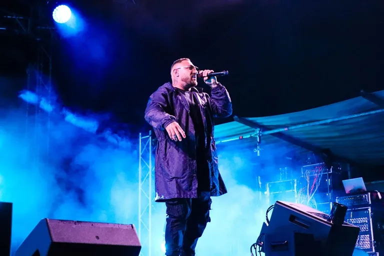 Pierwszy dzień Dni Ostrowi przyciągnął tłumy. Kizo dał największy koncert (zdjęcia)