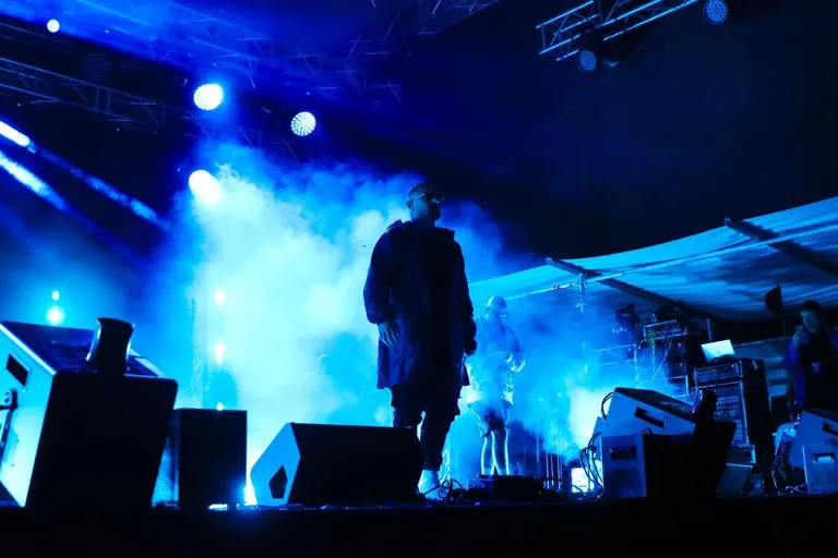 Pierwszy dzień Dni Ostrowi przyciągnął tłumy. Kizo dał największy koncert (zdjęcia)