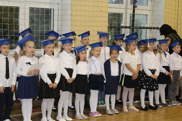 Ślubowanie pierwszoklasistów w "jedynce" (zdjęcia)