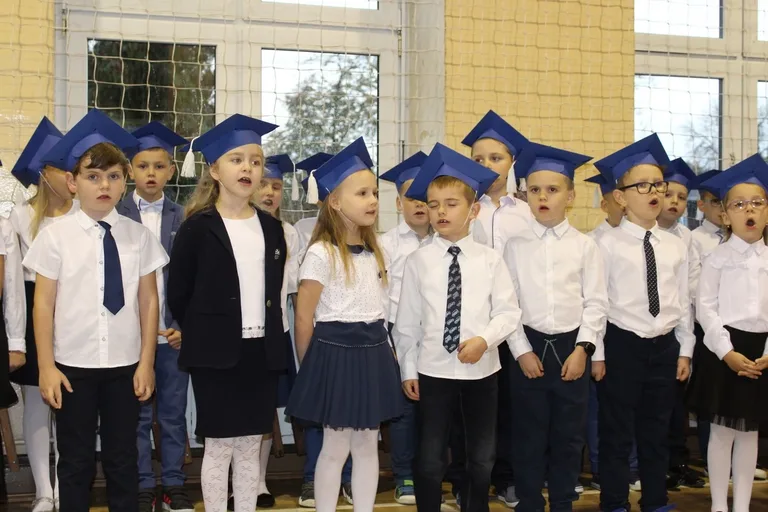 Ślubowanie pierwszoklasistów w "jedynce" (zdjęcia)