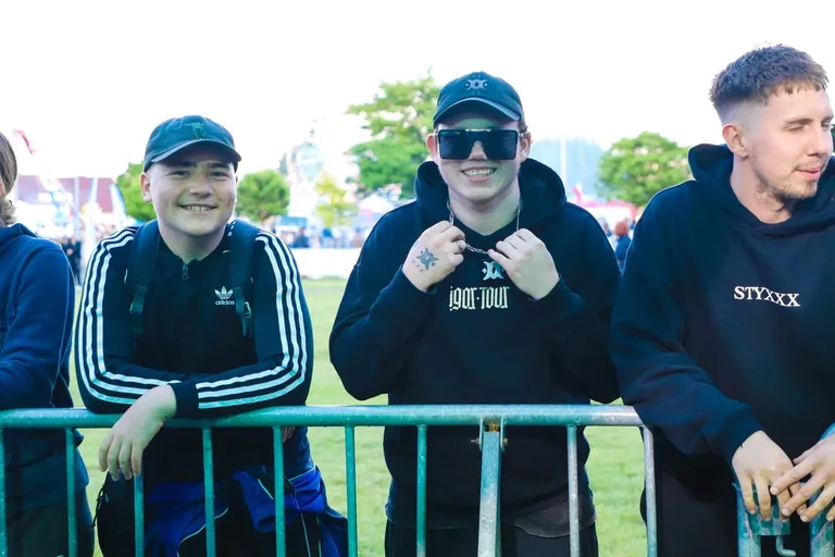 Pierwszy dzień Dni Ostrowi przyciągnął tłumy. Kizo dał największy koncert (zdjęcia)
