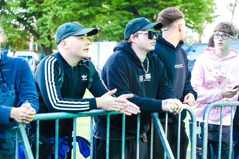 Pierwszy dzień Dni Ostrowi przyciągnął tłumy. Kizo dał największy koncert (zdjęcia)