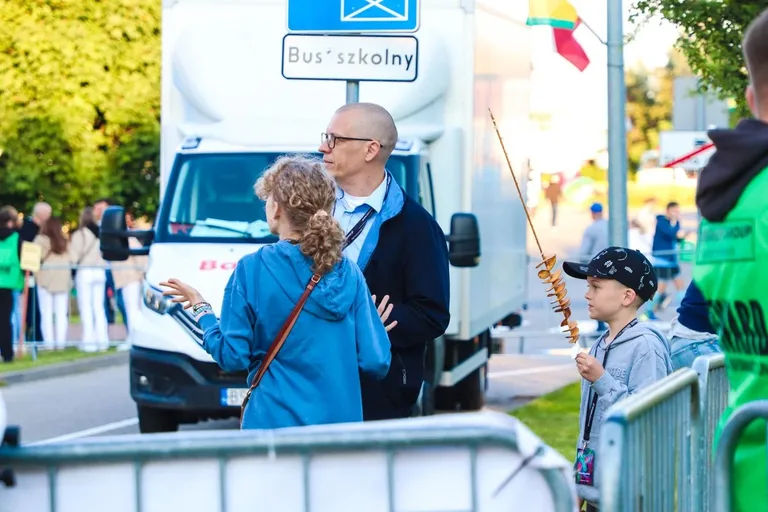 Pierwszy dzień Dni Ostrowi przyciągnął tłumy. Kizo dał największy koncert (zdjęcia)
