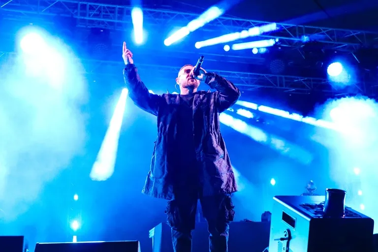 Pierwszy dzień Dni Ostrowi przyciągnął tłumy. Kizo dał największy koncert (zdjęcia)