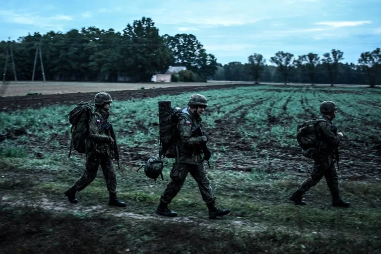 Żołnierze mazowieckiej brygady wychodzą poza poligony (zdjęcia)