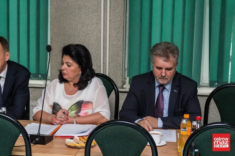 Radni przyjęli szereg uchwał (zdjęcia, wideo)