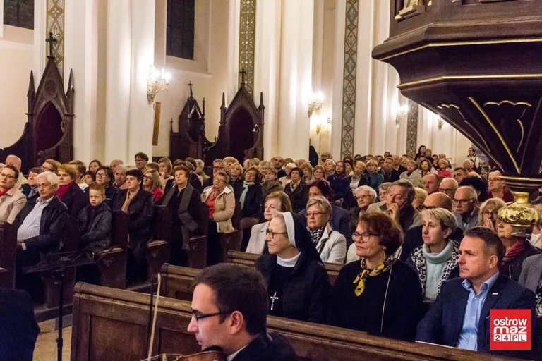 Koncert filharmonii w ostrowskim kościele (zdjęcia, wideo)