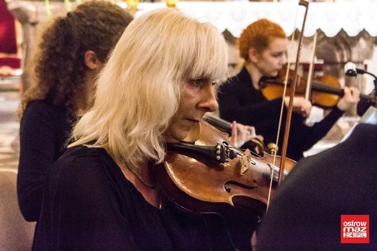 Koncert filharmonii w ostrowskim kościele (zdjęcia, wideo)
