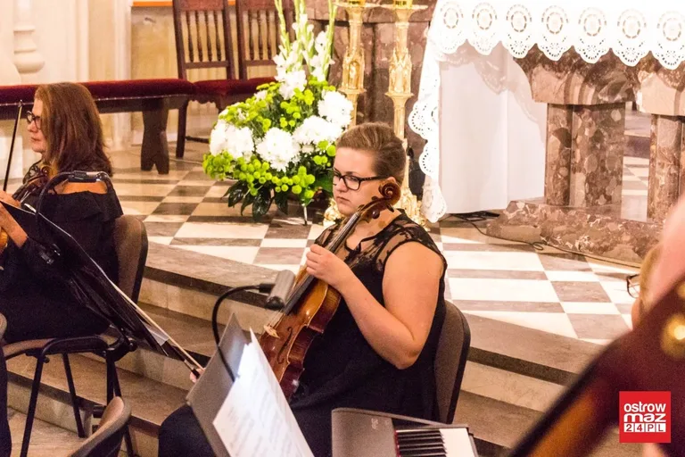 Koncert filharmonii w ostrowskim kościele (zdjęcia, wideo)