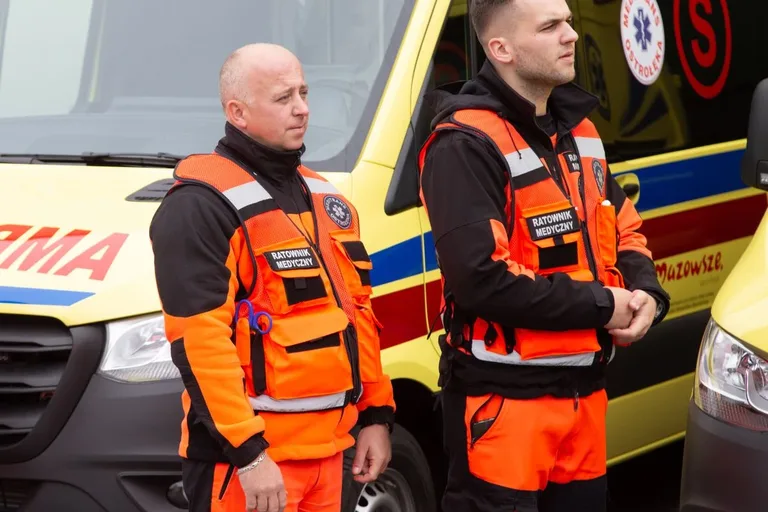 Cztery nowe ambulanse dla Meditransu (zdjęcia)