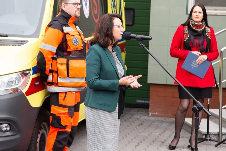 Cztery nowe ambulanse dla Meditransu (zdjęcia)