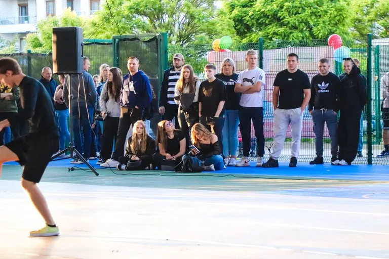 Pierwszy dzień Dni Ostrowi przyciągnął tłumy. Kizo dał największy koncert (zdjęcia)