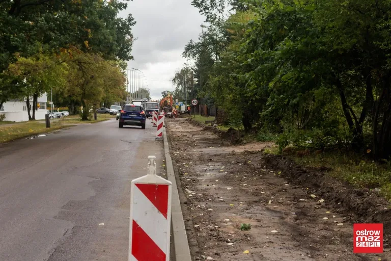 Powstają ścieżki pieszo-rowerowe (zdjęcia)