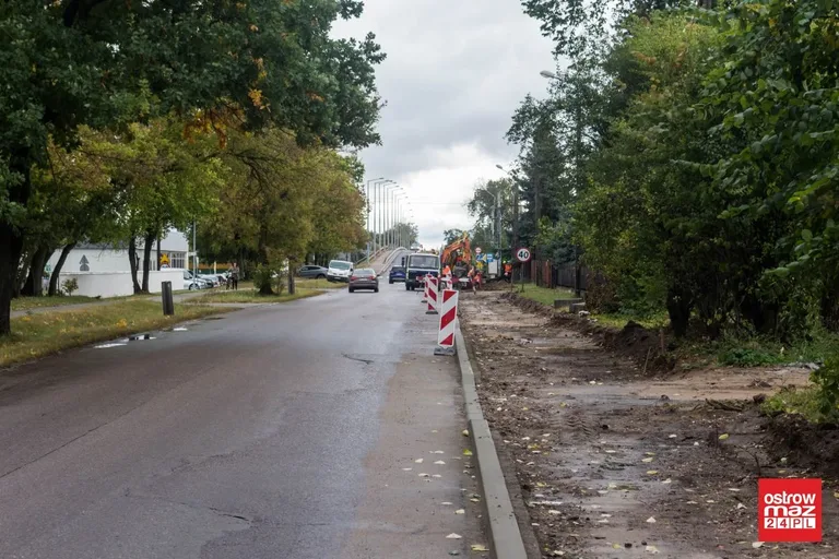 Powstają ścieżki pieszo-rowerowe (zdjęcia)