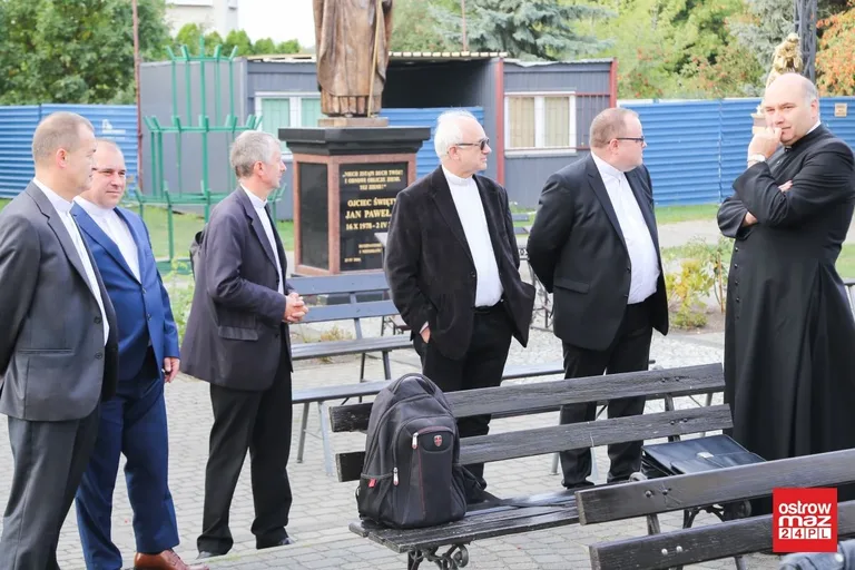 Zabytki z powiatu ostrowskiego z certyfikatami "Cenny zabytek z Mazowsza" (zdjęcia)