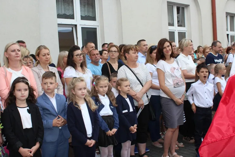 Początek roku szkolnego w "jedynce" (zdjęcia)