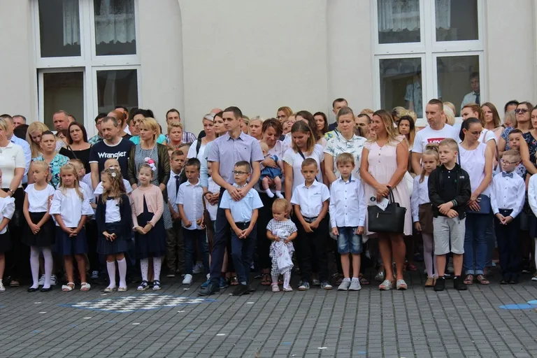 Początek roku szkolnego w "jedynce" (zdjęcia)