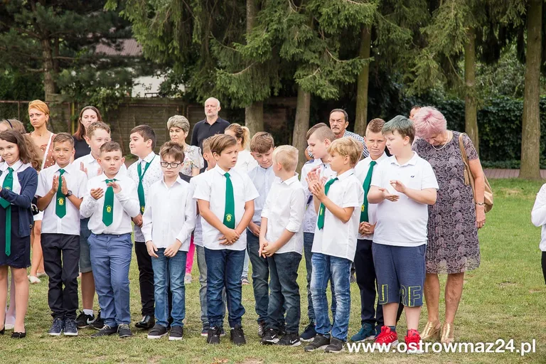 Uczniowie "trójki" wrócili do szkoły (zdjęcia)