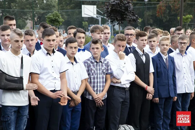 Rozpoczęcie roku szkolnego w lubiejewskim ZS CKR (zdjęcia, wideo)