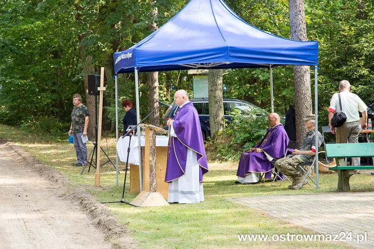 Pod Pecynką uczcili pamięć bohaterów (zdjęcia, wideo)
