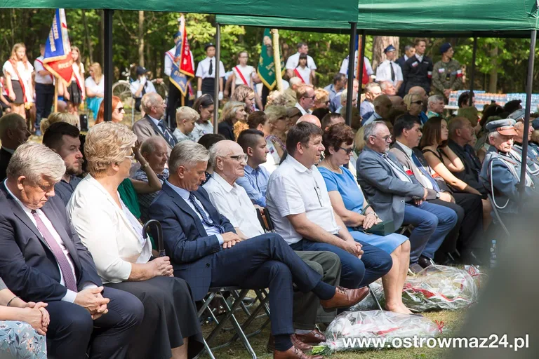 Pod Pecynką uczcili pamięć bohaterów (zdjęcia, wideo)