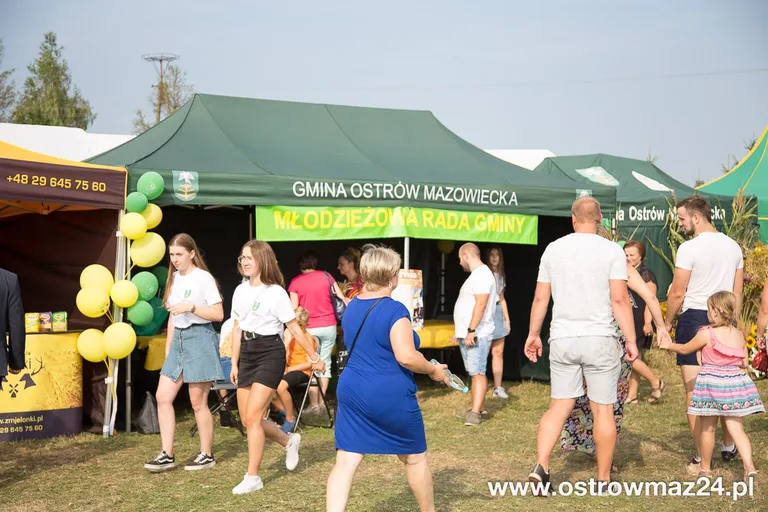 Święto plonów w gminie Ostrów Mazowiecka (zdjęcia, wideo)