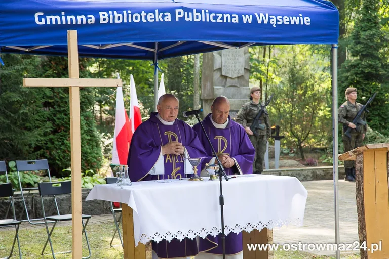 Pod Pecynką uczcili pamięć bohaterów (zdjęcia, wideo)