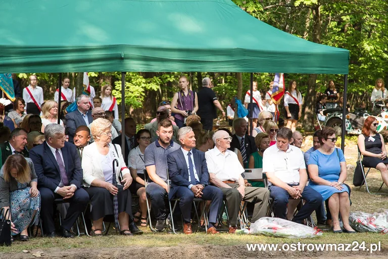 Pod Pecynką uczcili pamięć bohaterów (zdjęcia, wideo)