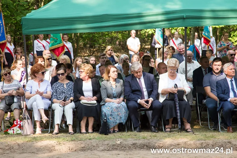 Pod Pecynką uczcili pamięć bohaterów (zdjęcia, wideo)