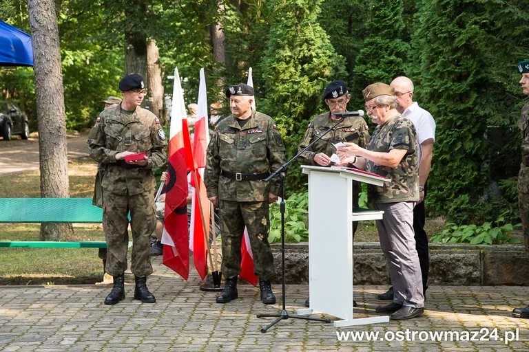 Pod Pecynką uczcili pamięć bohaterów (zdjęcia, wideo)