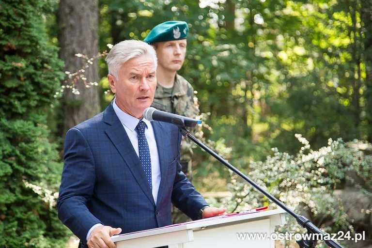Pod Pecynką uczcili pamięć bohaterów (zdjęcia, wideo)
