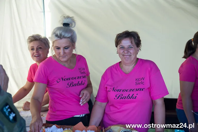Święto plonów w gminie Ostrów Mazowiecka (zdjęcia, wideo)