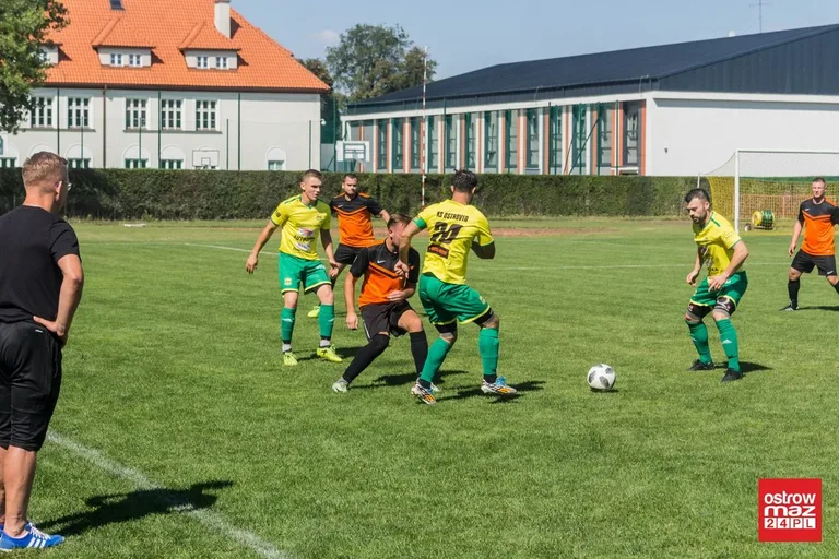 Ostrovia przegrała z Tęczą Ojrzeń (zdjęcia, wideo)