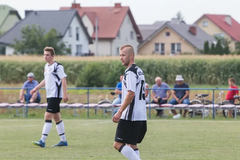 KS Wąsewo lepszy od Rzekunianki Rzekuń (zdjęcia, wideo)