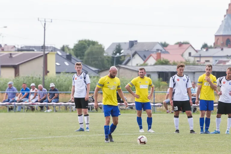 KS Wąsewo lepszy od Rzekunianki Rzekuń (zdjęcia, wideo)