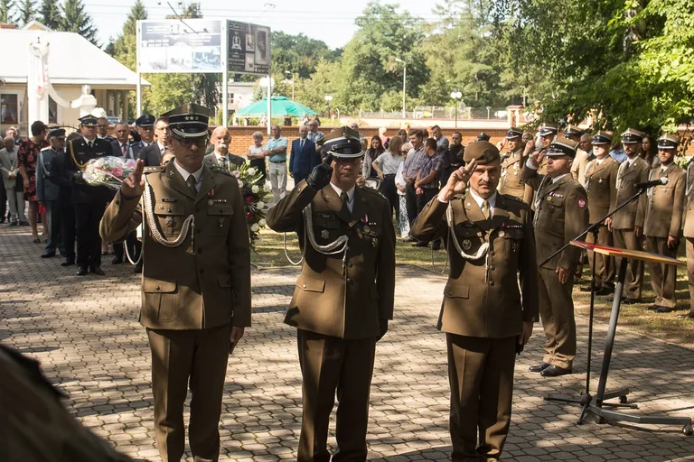 Święto Wojska Polskiego w Komorowie (zdjęcia, wideo)