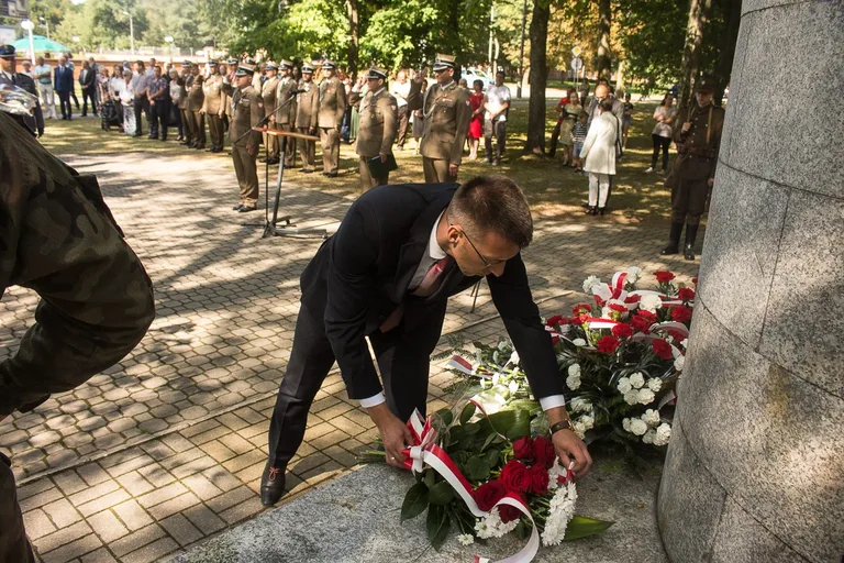 Święto Wojska Polskiego w Komorowie (zdjęcia, wideo)
