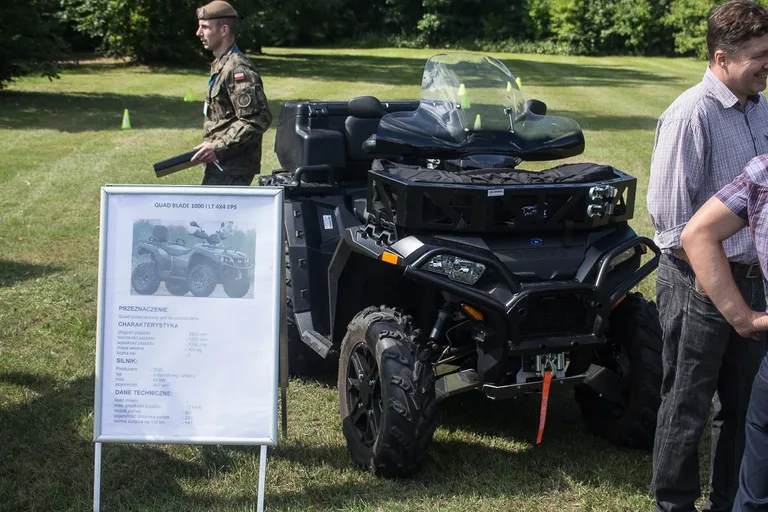 Piknik militarny z okazji Święta Wojska Polskiego (zdjęcia)