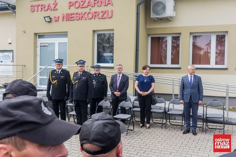 OSP Nieskórz bogatsza o nowy wóz bojowy (zdjęcia, wideo)