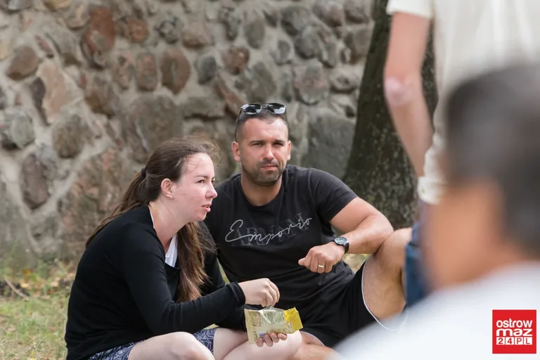 Pielgrzymi wyruszyli z Ostrowi Mazowieckiej na Jasną Górę (zdjęcia, wideo z drona)