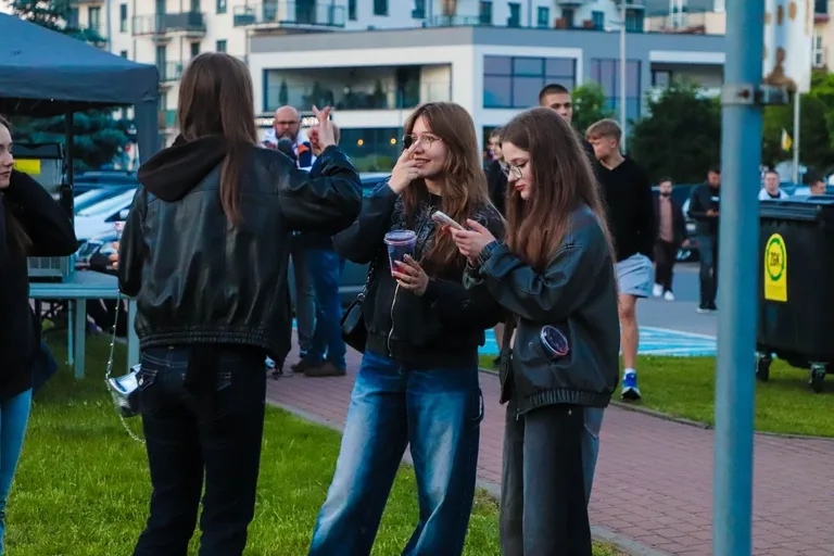 Pierwszy dzień Dni Ostrowi przyciągnął tłumy. Kizo dał największy koncert (zdjęcia)