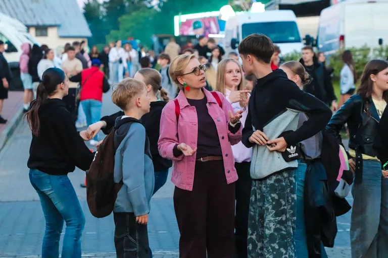 Pierwszy dzień Dni Ostrowi przyciągnął tłumy. Kizo dał największy koncert (zdjęcia)