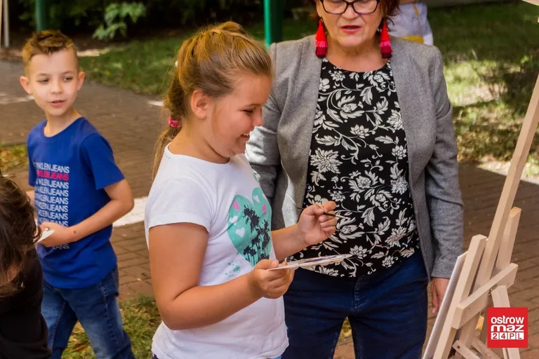 Warsztaty malarskie z Arturem Sobotką (zdjęcia)