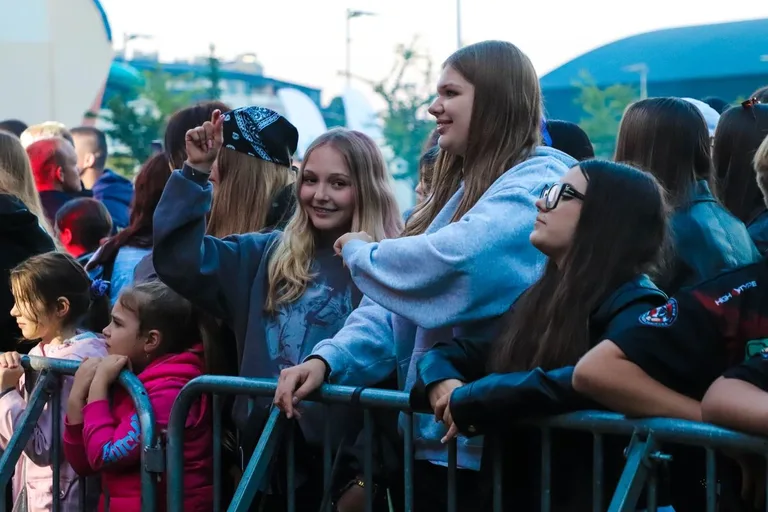 Pierwszy dzień Dni Ostrowi przyciągnął tłumy. Kizo dał największy koncert (zdjęcia)